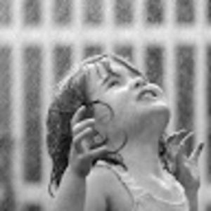 Meet your Posher, Hasna lamees